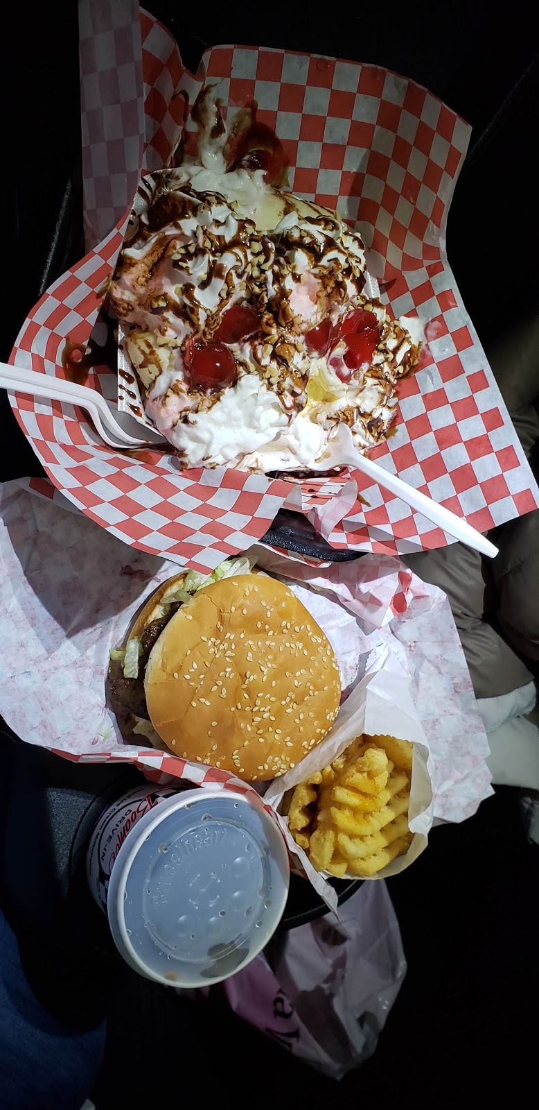 Boomers Drive-In | 310 N Samish Way, Bellingham, WA 98225, USA | Phone: (360) 647-2666