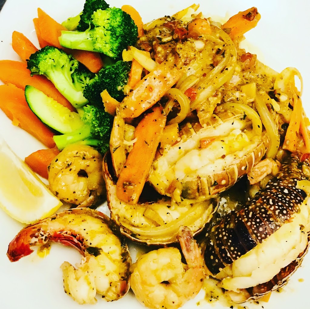 BRISTOL ON RATHBURN | 16-1891 Rathburn Rd E, Mississauga, ON L4W 3Z3, Canada | Phone: (905) 212-9944