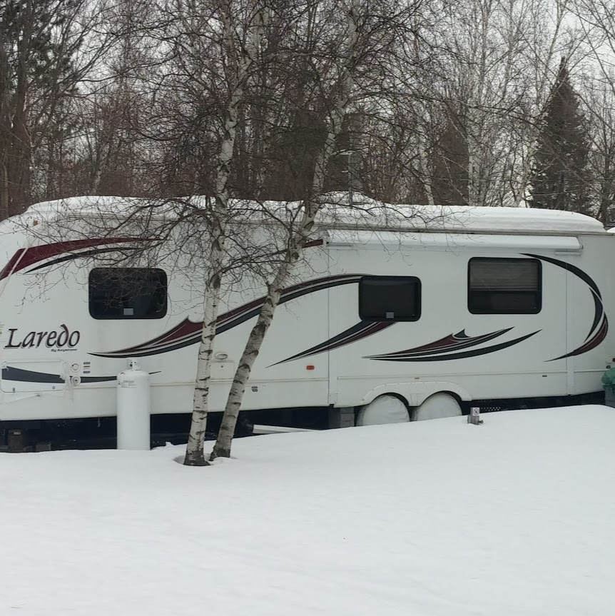 Camping Domaine Du Repos | 1400 Rue du Repos, Drummondville, QC J2B 8T4, Canada | Phone: (819) 478-1758