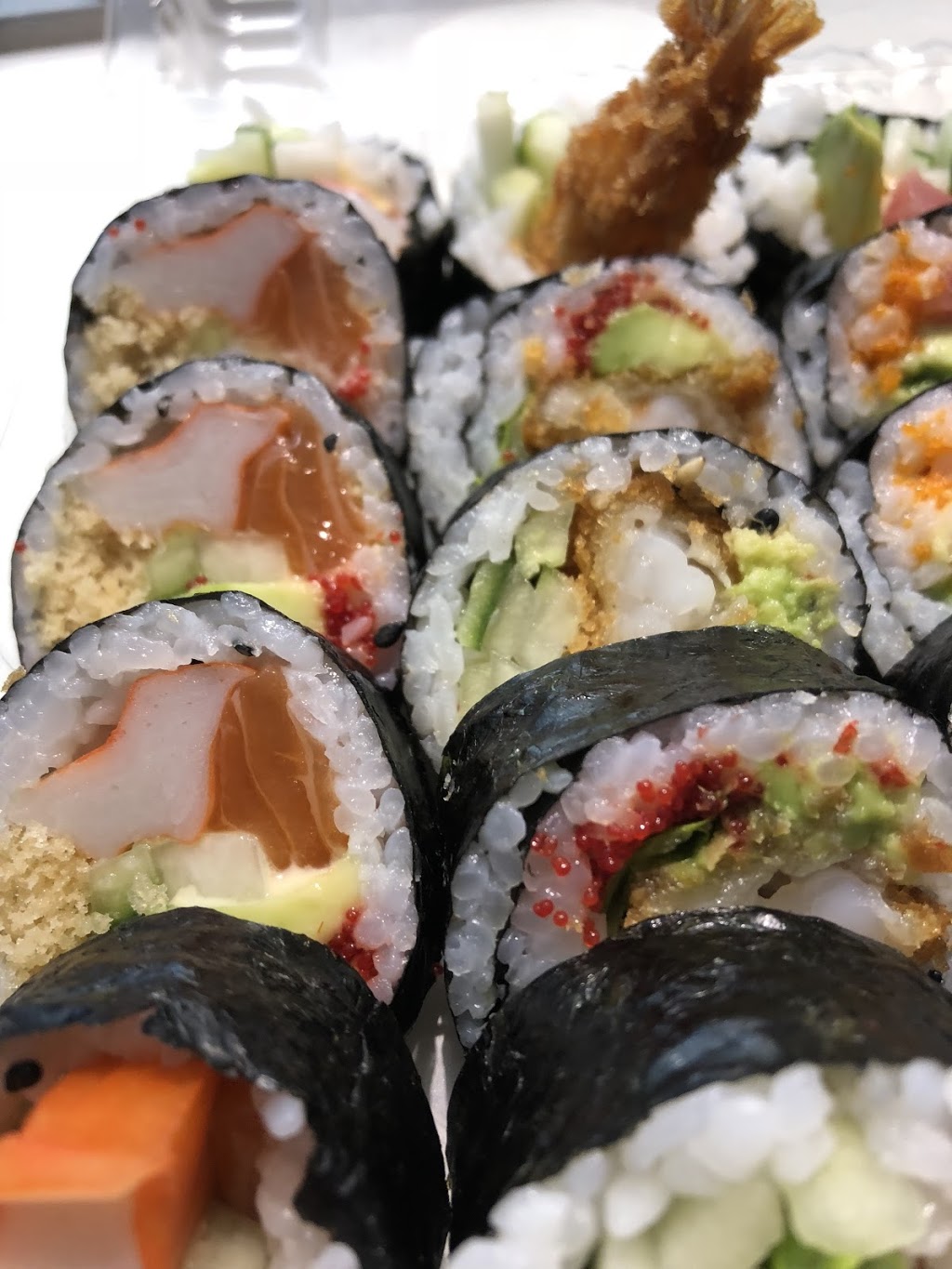 Sushi & Go | 5333 Boulevard Laurier, Terrebonne, QC J7M 1W1, Canada | Phone: (450) 417-0919