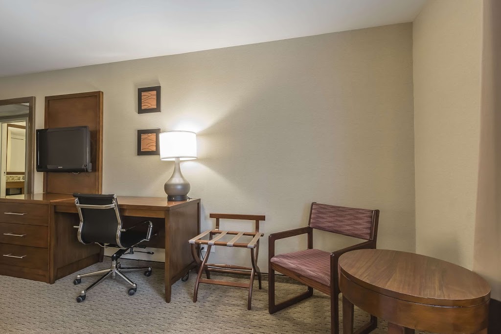 Comfort Inn | 16525 Boulevard Lacroix, Saint-Georges, QC G5Y 2G2, Canada | Phone: (418) 227-1227