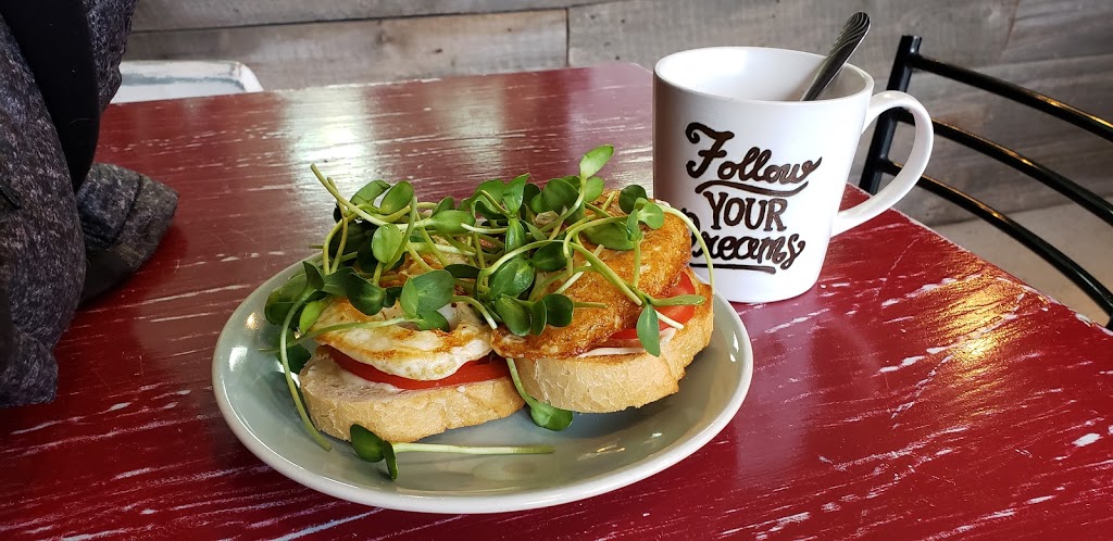 Healthy Cravings Holistic Kitchen | 155 Main St W, Shelburne, ON L9V 3K3, Canada | Phone: (519) 288-0246