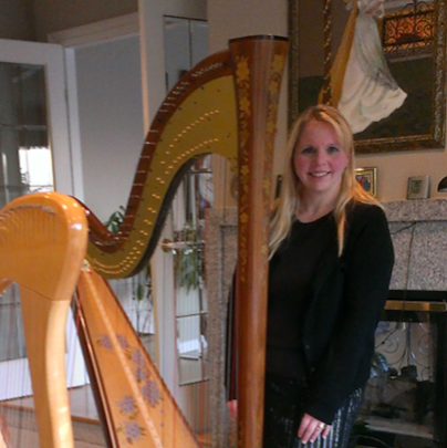 Michelles Harp & Piano Studio | 401 200 St, Langley City, BC V2Z 1V9, Canada | Phone: (778) 571-1232