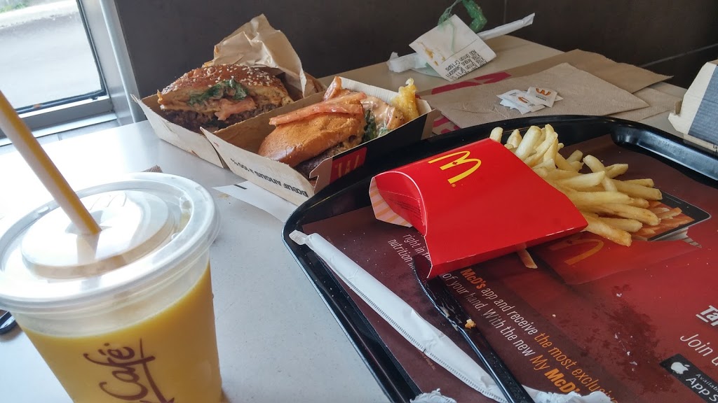 McDonalds | 7630 Markham Rd, Markham, ON L3S 3K1, Canada | Phone: (905) 472-3900