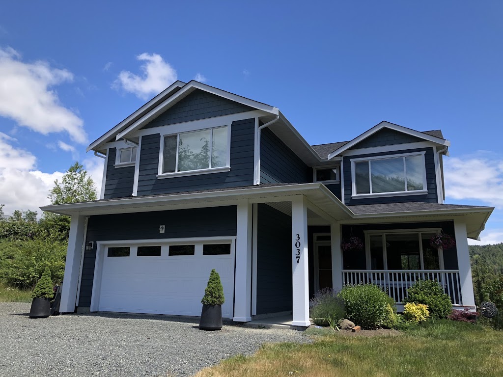 Green Island Painting | 3351 Turnstone Dr, Victoria, BC V9C 0B4, Canada | Phone: (250) 418-5773