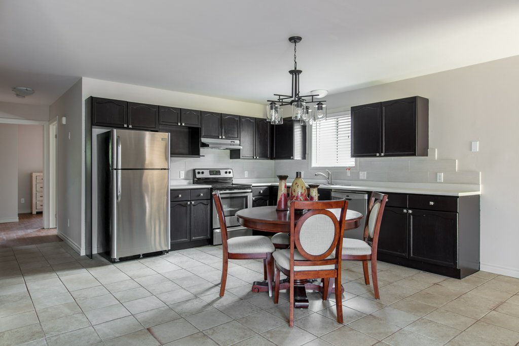 Wildwood Oaks | 433 Oak St E, Leamington, ON N8H 3V7, Canada | Phone: (833) 884-4663