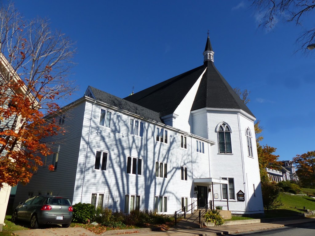 Central United Church | 136 Cumberland St, Lunenburg, NS B0J 2C0, Canada | Phone: (902) 634-4035