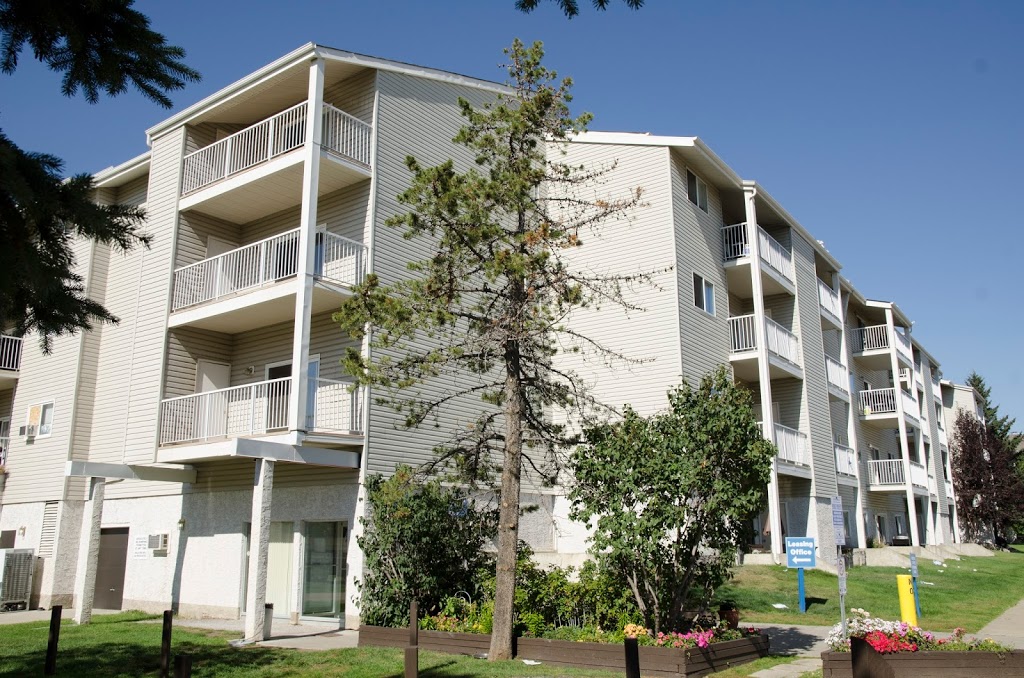Westridge Estates C | 17104 75 Avenue, Edmonton, AB T5T 2R4, Canada | Phone: (780) 413-9251