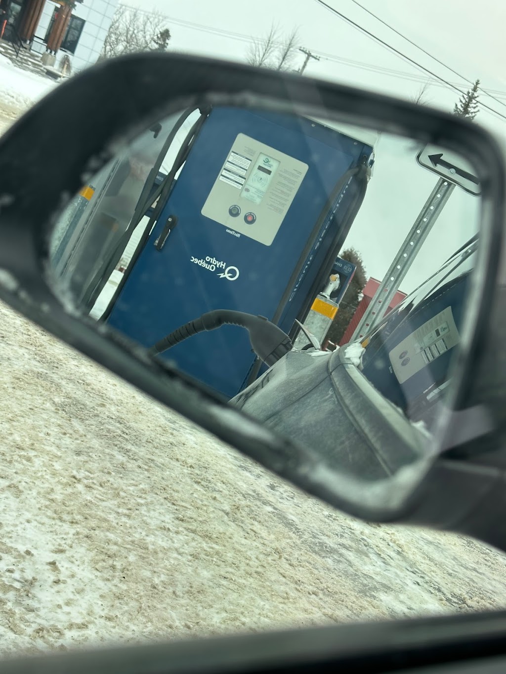 A2Z EV Shop - EV Accessories, Tires & Mags | 1690 Pl. de Lierre, Laval, QC H7G 4X7, Canada | Phone: (877) 229-3838