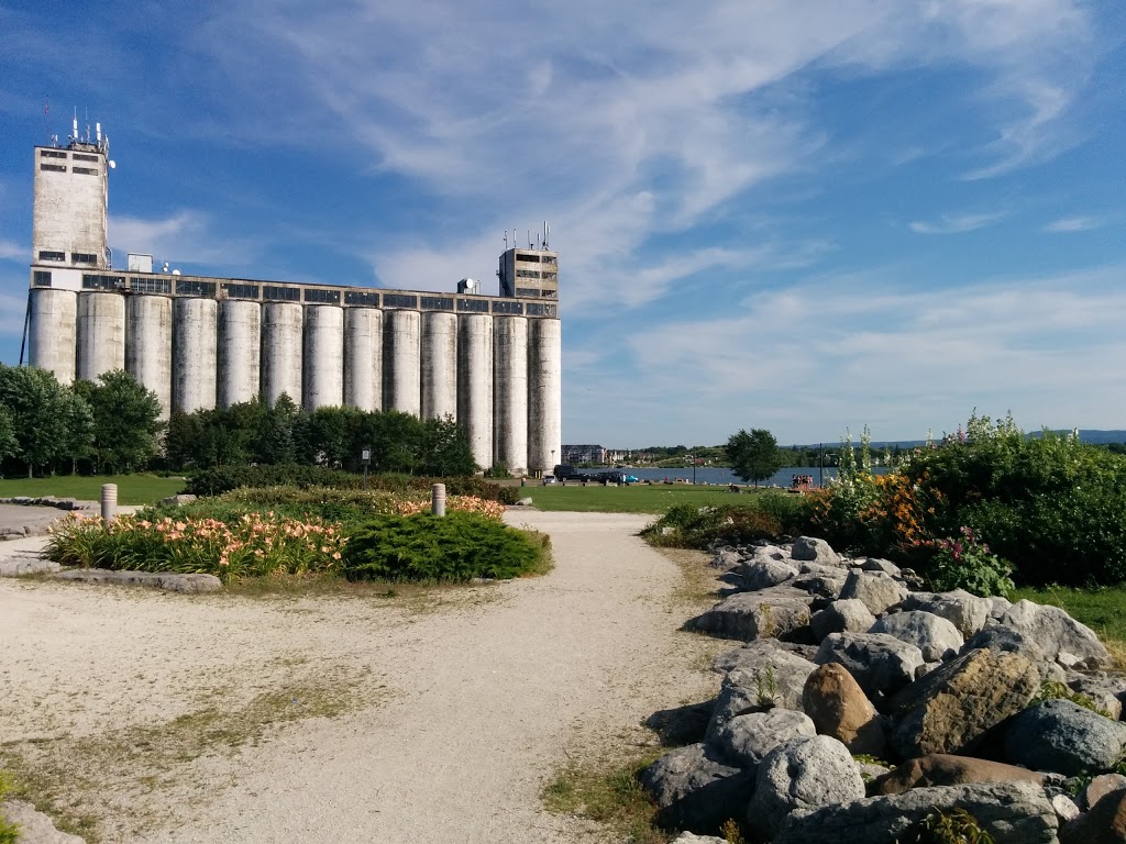 Millenium Overlook Park | 45 Heritage Dr, Collingwood, ON L9Y 0E8, Canada