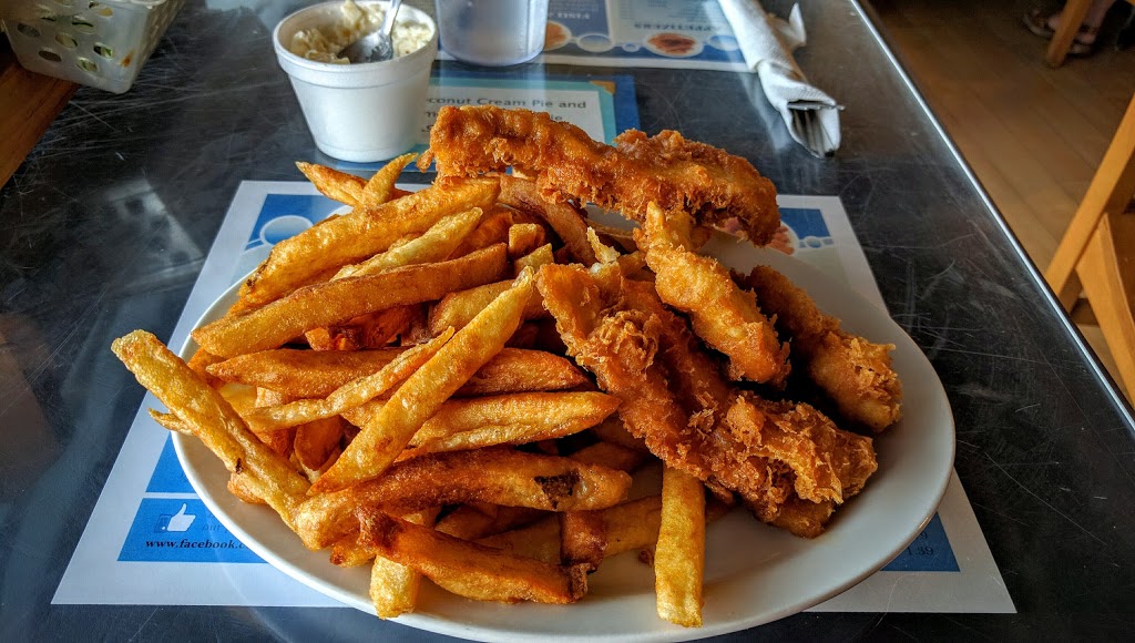 Harrys Fish & Chips | 1138 Fennell Ave E, Hamilton, ON L8T 1S5, Canada | Phone: (905) 383-0074