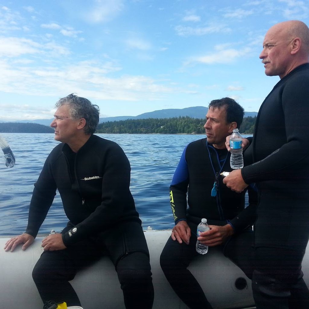 PJs Island and Sub Sea Retreat | 707 Downey Rd, North Saanich, BC V8L 5P8, Canada | Phone: (250) 208-4920