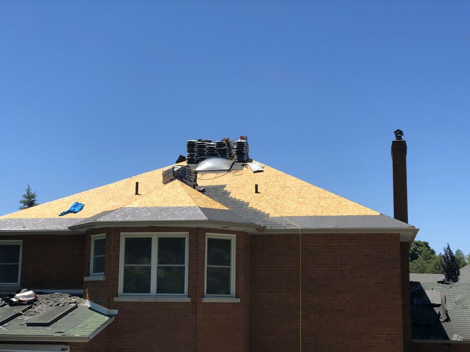 Apple Roofing | 12 Shawbrooke Park SW, Calgary, AB T2Y 4L8, Canada | Phone: (587) 887-1433