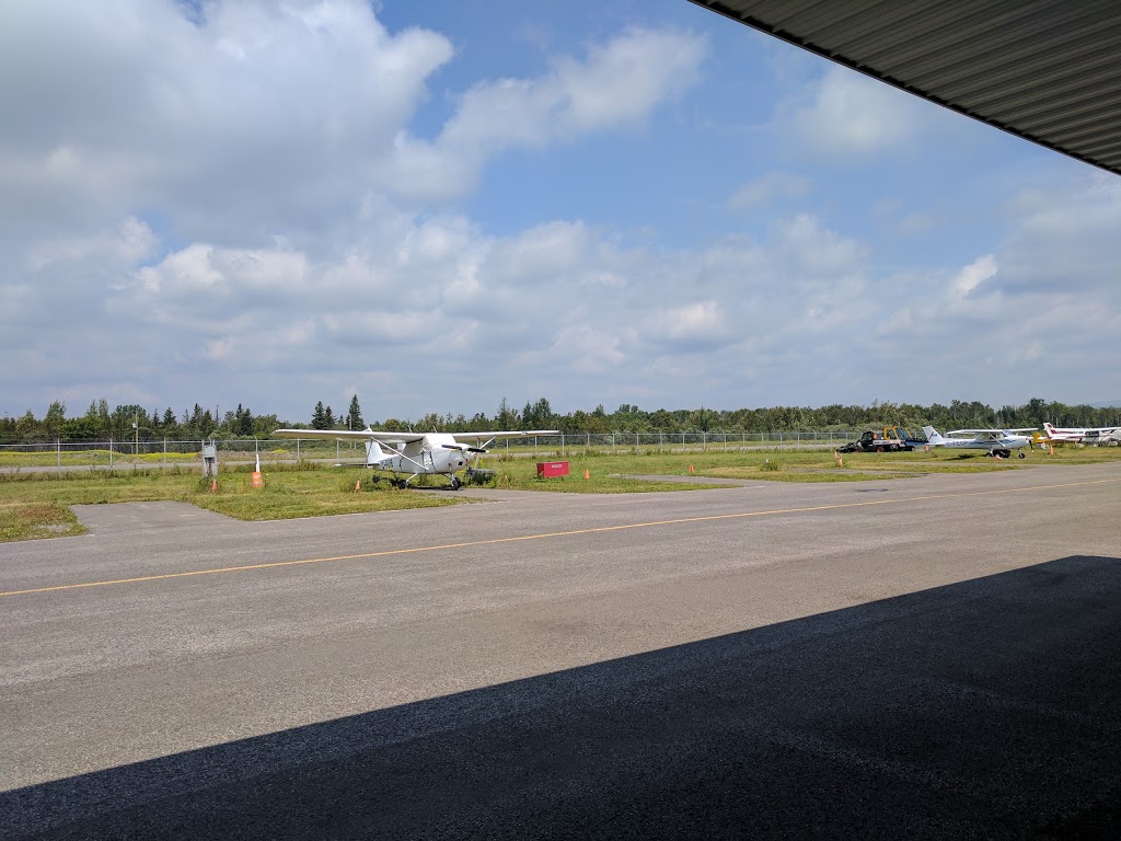 Neuville Airport | 521 Route Gravel, Neuville, QC G0A 2R0, Canada | Phone: (418) 571-0624