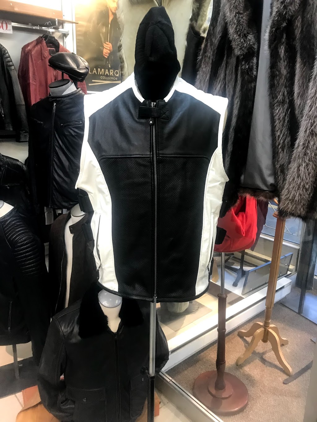 Cuir Creations JB | 1460 Bd Monseigneur-Langlois, Salaberry-de-Valleyfield, QC J6S 6T8, Canada | Phone: (450) 747-4505