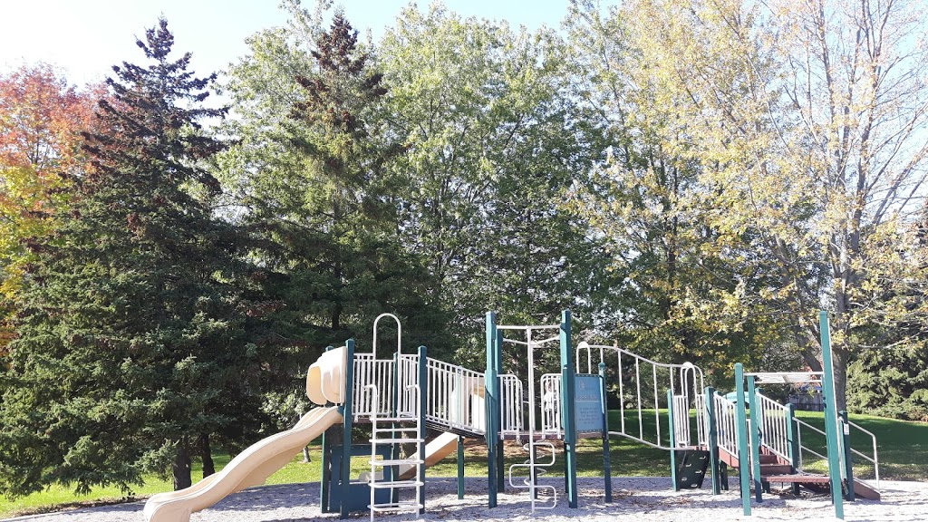 Deer Run Park | 2406 Deer Run Ave, Oakville, ON L6J 6L1, Canada