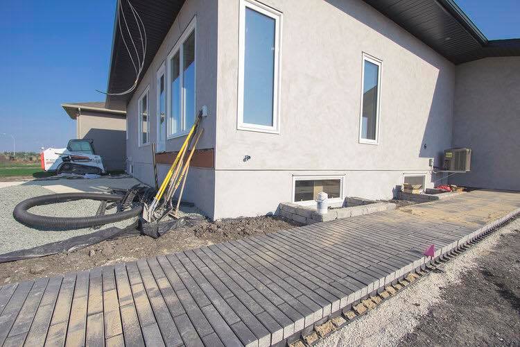 Capital Landscaping | 12 Jefferson St #89, Morden, MB R6M 0A3, Canada | Phone: (204) 823-0514