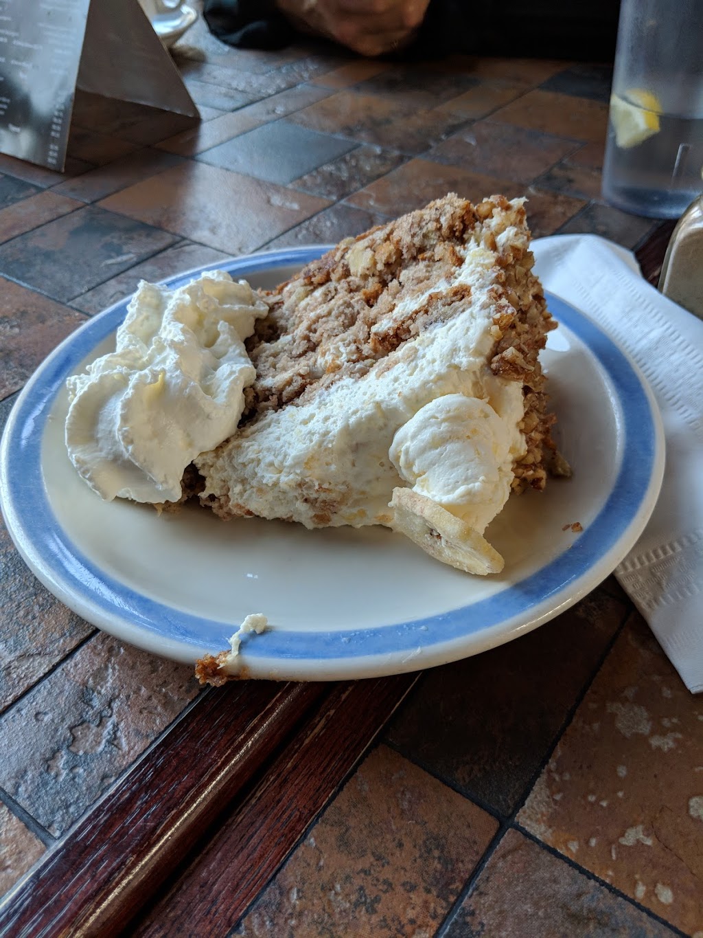 Vis For Pies | 13408 Stony Plain Rd, Edmonton, AB T5N 3P5, Canada | Phone: (780) 454-4300