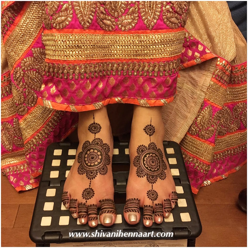 Shivani Henna Art | 898 Knotty Pine Grove, Mississauga, ON L5W 1J9, Canada | Phone: (647) 866-3402
