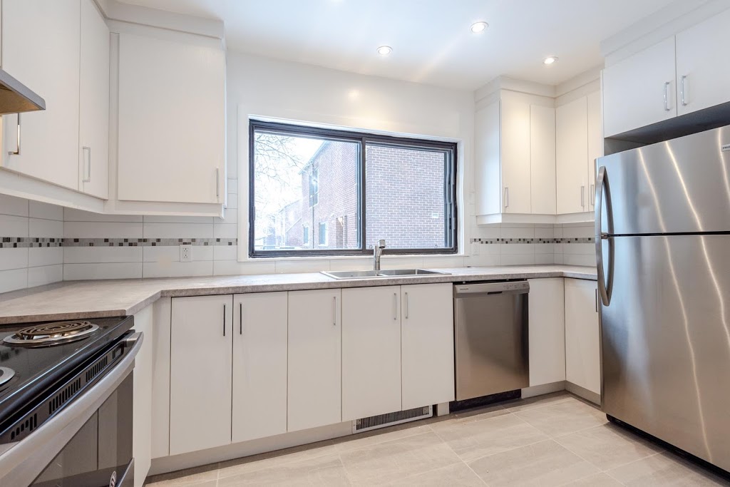PH 2 - 3 Elevator | 300 Rue Elgar, Verdun, QC H3E 1C9, Canada | Phone: (514) 769-8982
