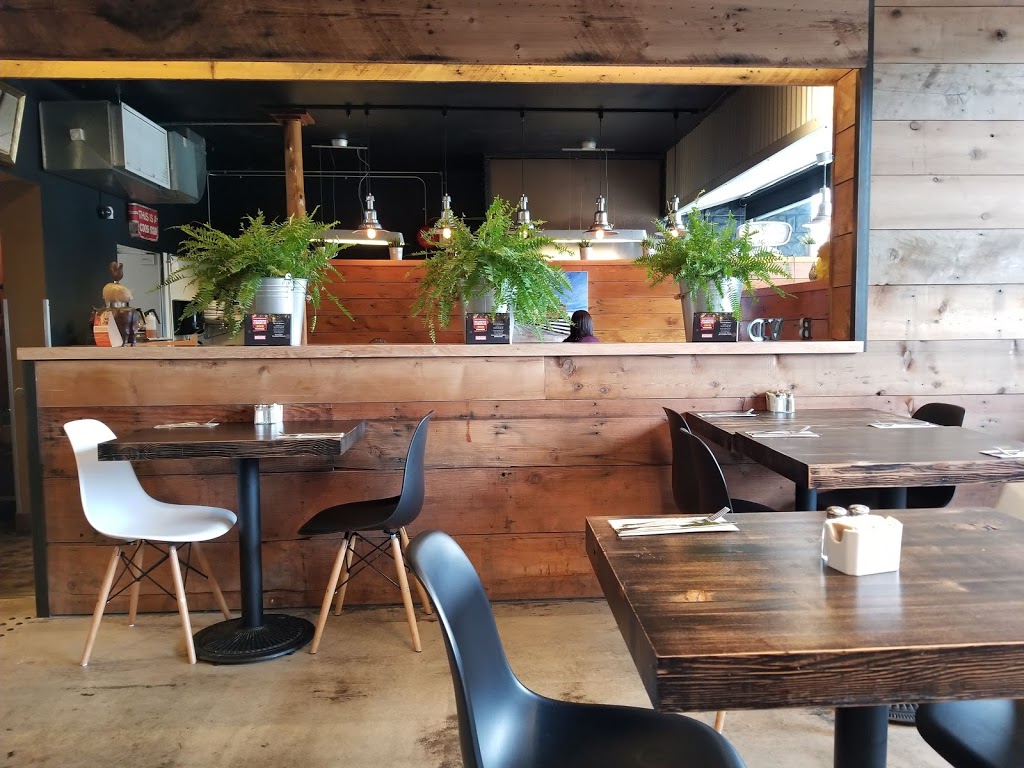 BLVD Bistro | 636 Queensbury Ave, North Vancouver, BC V7L 3V6, Canada | Phone: (604) 971-5559