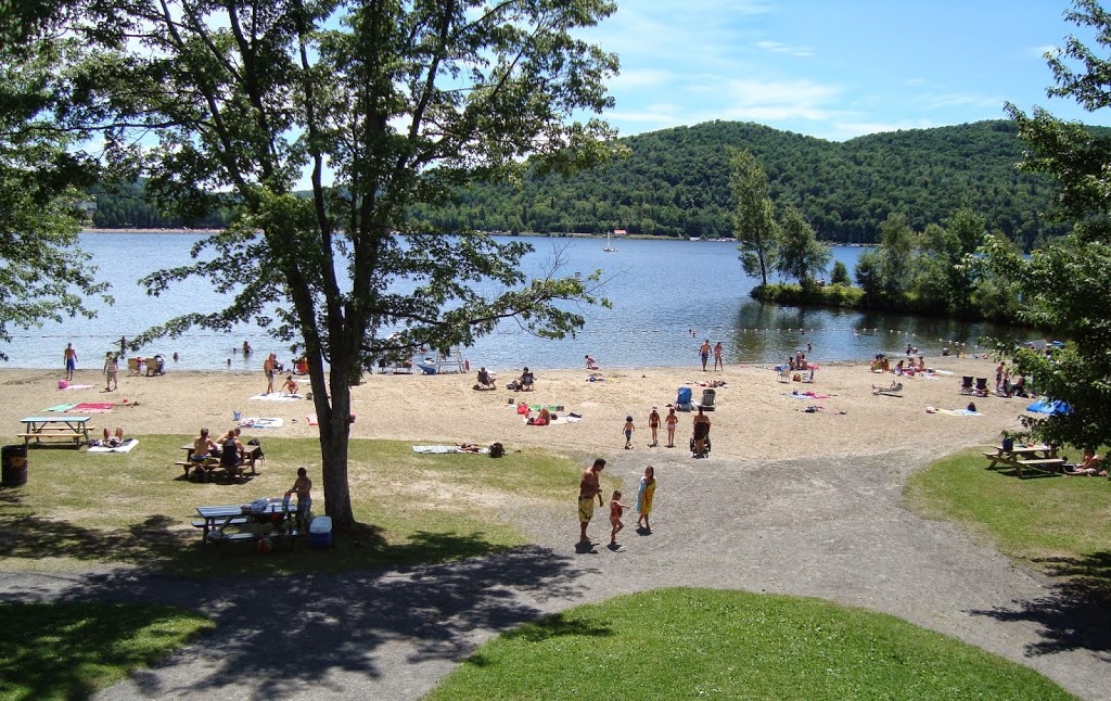 Tessier Beach - City of Sainte-Agathe-des-Monts | 35 Rue Major, Sainte-Agathe-des-Monts, QC J8C 1E8, Canada | Phone: (819) 326-0457