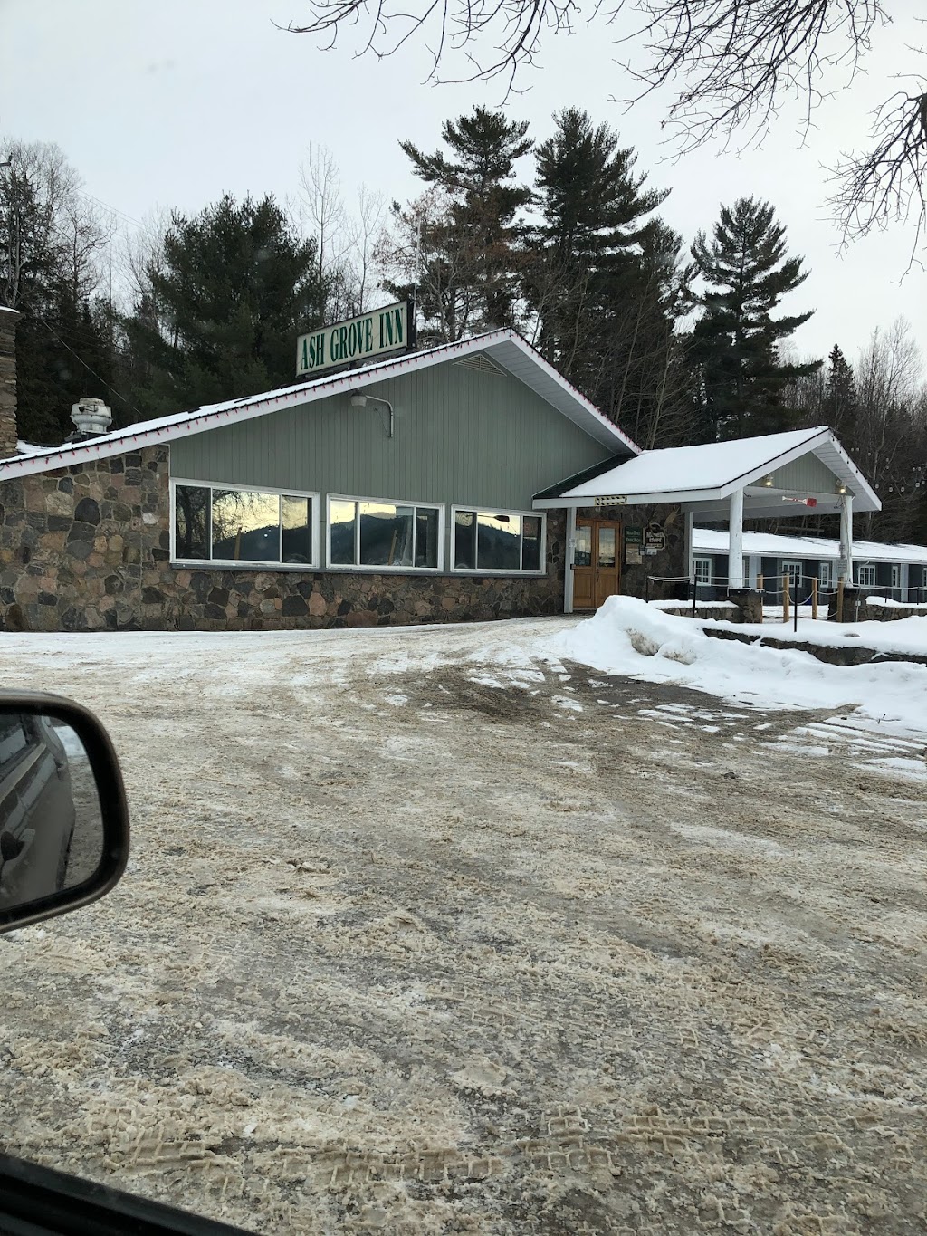 Ash Grove Inn | 42524 Combermere Rd, Barrys Bay, ON K0J 1B0, Canada | Phone: (613) 756-7672