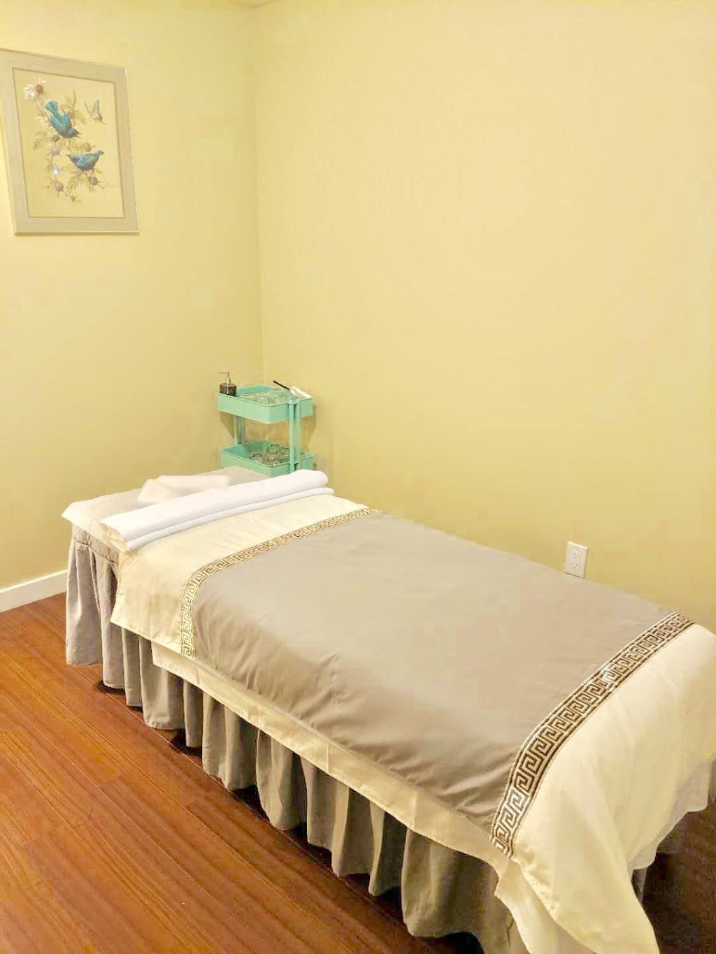 Rejuvenate Wellness Massage Studio | 15488 99a Ave, Surrey, BC V3R 9H5, Canada | Phone: (778) 251-2708