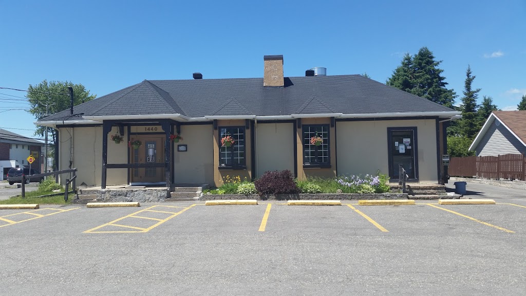 La Noble Maison | 1440 Boulevard Pie-XI N, Québec, QC G3J 1H7, Canada | Phone: (418) 842-5511