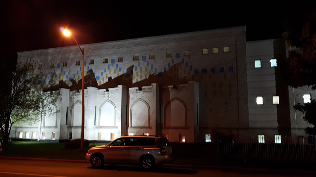 Toronto and Region Islamic Congregation | 99 Beverly Hills Dr, North York, ON M3L 1A2, Canada | Phone: (416) 245-5675