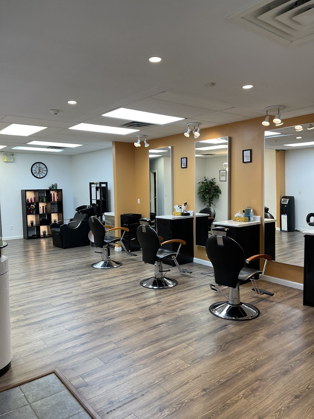 Maple beauty and hair salon inc | hair care | 31-8650 Cinnamon Dr, Burnaby, BC V5A 4H7, Canada | 7787065059 OR +1 778-706-5059