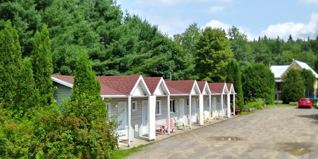 Abricafé (Le Motel) | 2672 Boulevard Talbot, Stoneham-et-Tewkesbury, QC G3C 1J5, Canada | Phone: (418) 848-3117