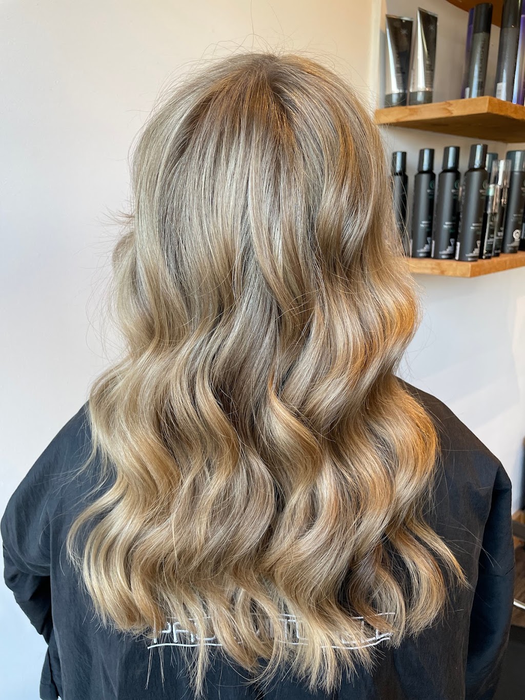 Virginie Hair Stylist | 5121 Bd Hébert suite 102, Salaberry-de-Valleyfield, QC J6S 6B8, Canada | Phone: (438) 886-8936