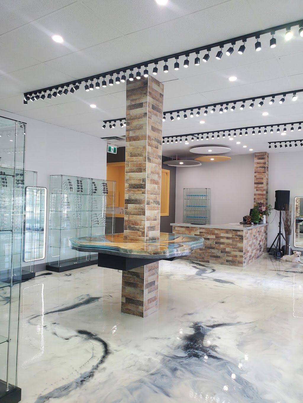 Chapman | 12463 97 St NW, Edmonton, AB T5G 1Z6, Canada | Phone: (780) 250-5025