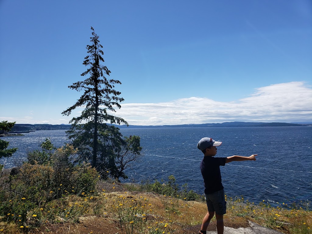Footprint Nature Explorations | 6429 Sutherland Ave, Powell River, BC V8A 4W5, Canada | Phone: (604) 414-6884