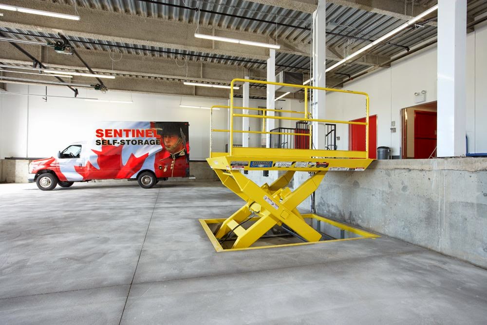 Sentinel Storage - Stouffville | 12230 Kennedy Rd, Whitchurch-Stouffville, ON L4A 2J5, Canada | Phone: (905) 927-1800