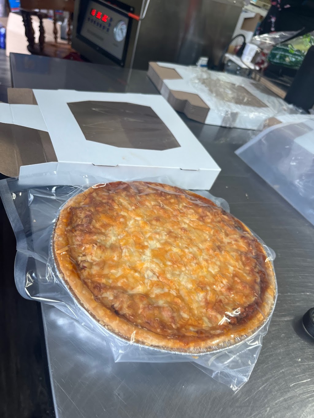 Cantine BB-LOO | 349 Rue Jacques-Cartier S, Saint-Jean-sur-Richelieu, QC J3B 4K1, Canada | Phone: (438) 827-6674