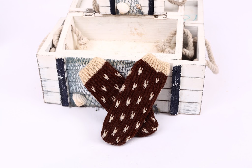 Seedcare Chair socks | 167 Windbrook Manor Southwest, Airdrie, AB T4B 3X3, Canada | Phone: (403) 903-9392