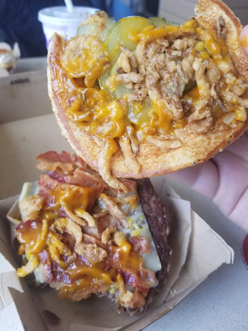 McDonalds | 6750 Avenue de la Plaza, Sorel-Tracy, QC J3R 4L7, Canada | Phone: (450) 743-1313