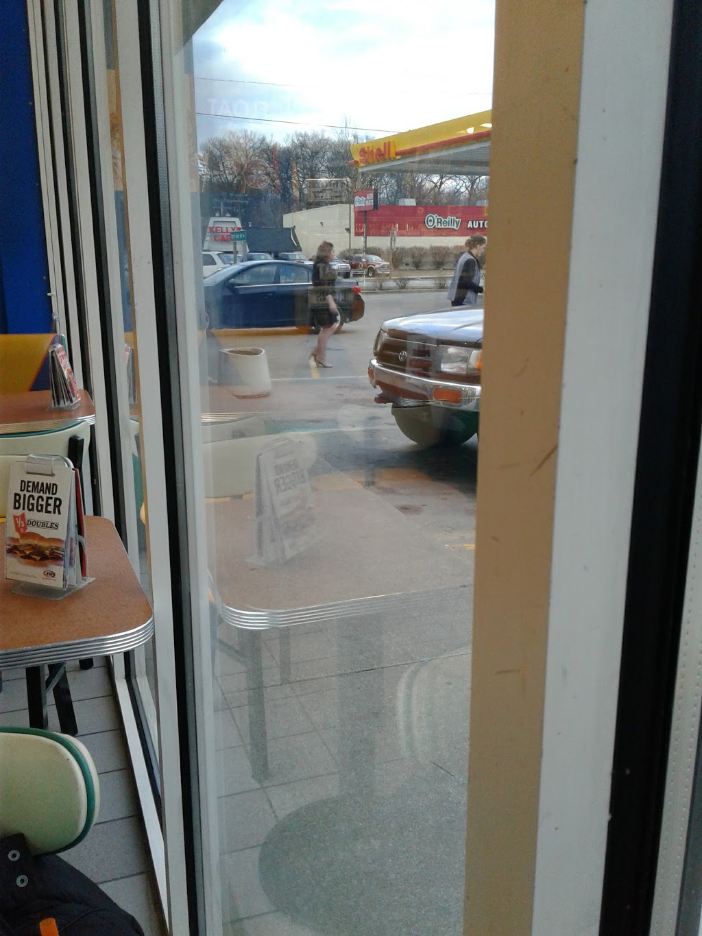 A&W Restaurants | 3805 Pine Grove Ave, Fort Gratiot Twp, MI 48059, USA | Phone: (810) 985-6560