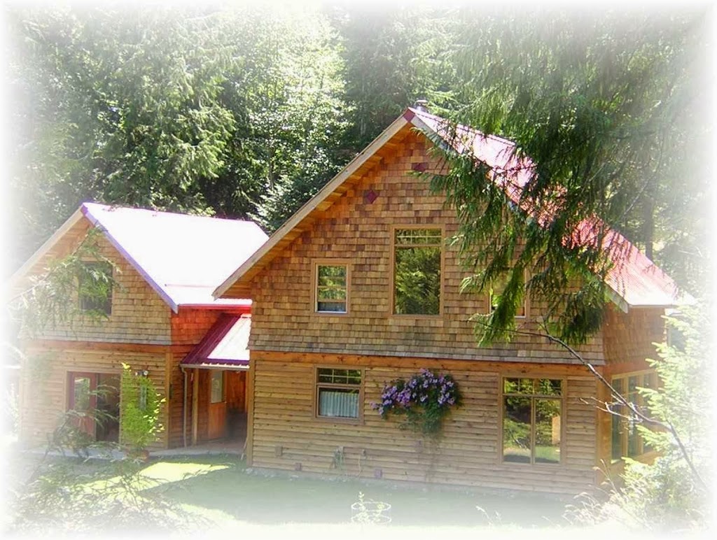 The Forest Loft | 177 Dukes Rd, Salt Spring Island, BC V8K 2B4, Canada | Phone: (250) 653-9785