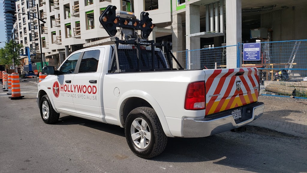 Groupe Hollywood / Hollywood Group | 2365 Rue de lAéroport, Saint-Mathieu-de-Beloeil, QC J3G 0C9, Canada | Phone: (855) 700-1750