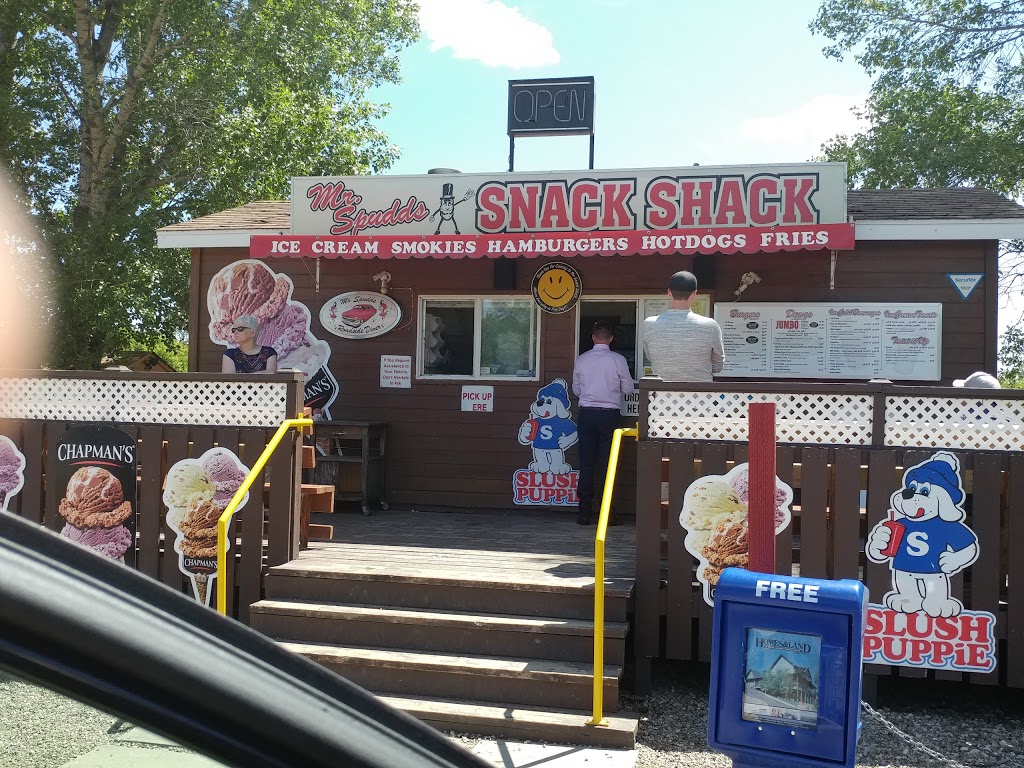 Snack Shack | Highway 11 & Highway 20, Lumsden, SK S0G 3C0, Canada | Phone: (306) 731-2106