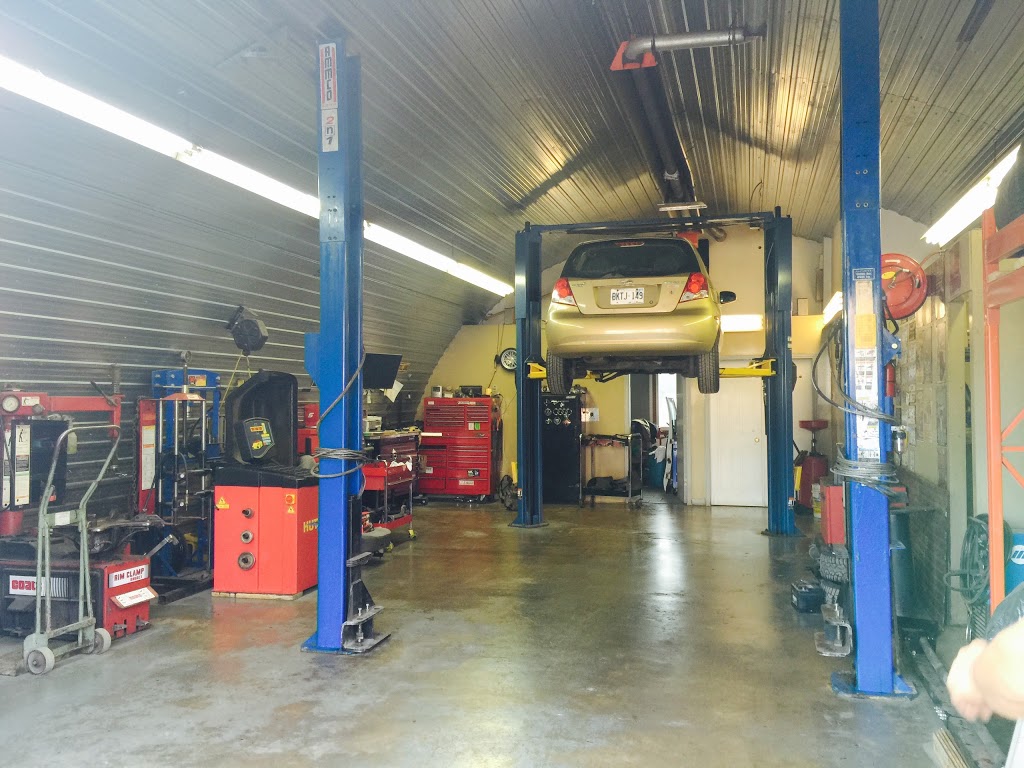 Right Way Automotive and Towing Service | 836 Courtland Ave E, Kitchener, ON N2C 1K3, Canada | Phone: (519) 841-8078