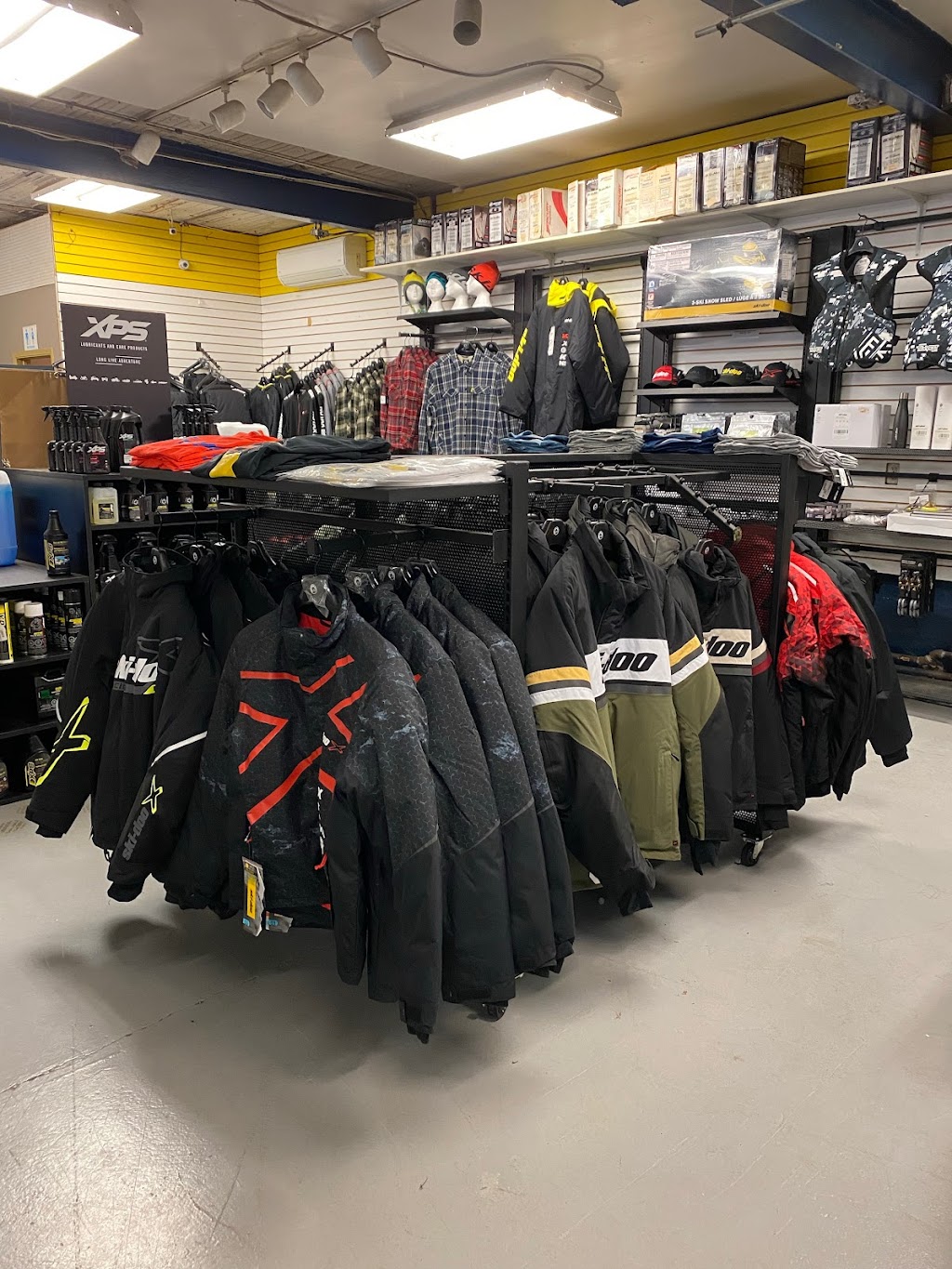 Adventure Motors Marine & RV | 238 Archimedes St, New Glasgow, NS B2H 2T9, Canada | Phone: (902) 928-1015