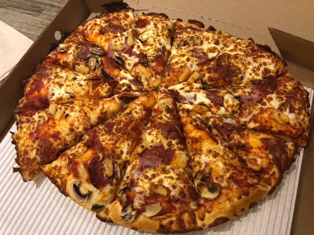 Pizza Hut | 3416 Bathurst St, North York, ON M6A 2C1, Canada | Phone: (416) 784-2922