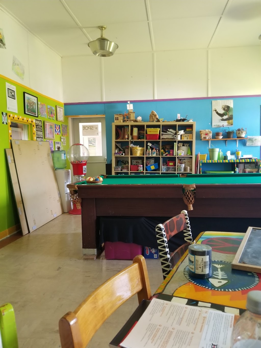 Maison des Jeunes de Sutton | 7 Rue Academy, Sutton, QC J0E 2K0, Canada | Phone: (450) 522-7494