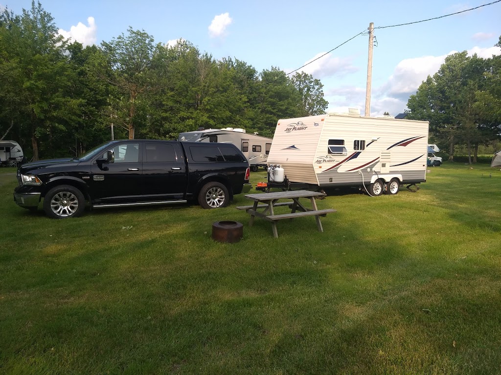 Camping Bellerose | 7280 4 Rg, Saint-Hyacinthe, QC J2R 2E3, Canada | Phone: (450) 799-5169