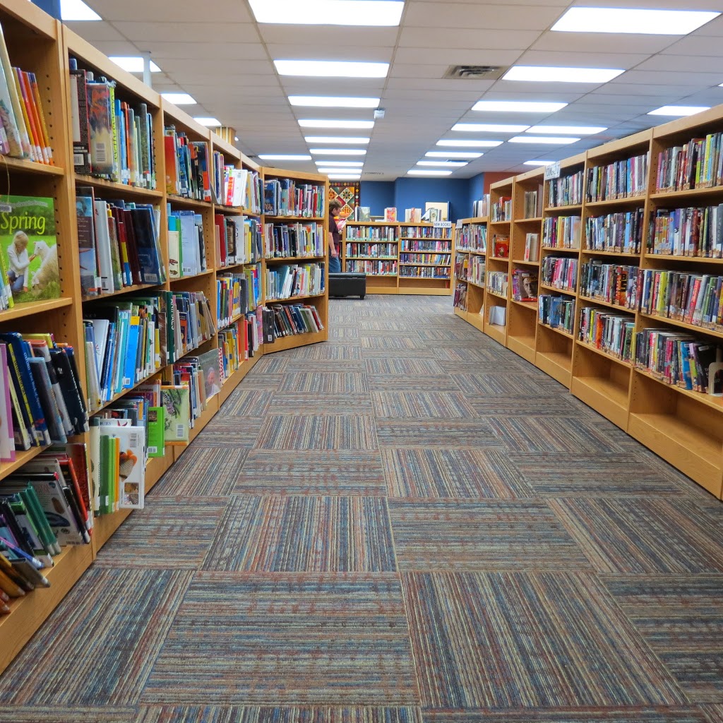 Guelph Public Library - Scottsdale | 650 Scottsdale Dr, Guelph, ON N1G 3M2, Canada | Phone: (519) 829-4402