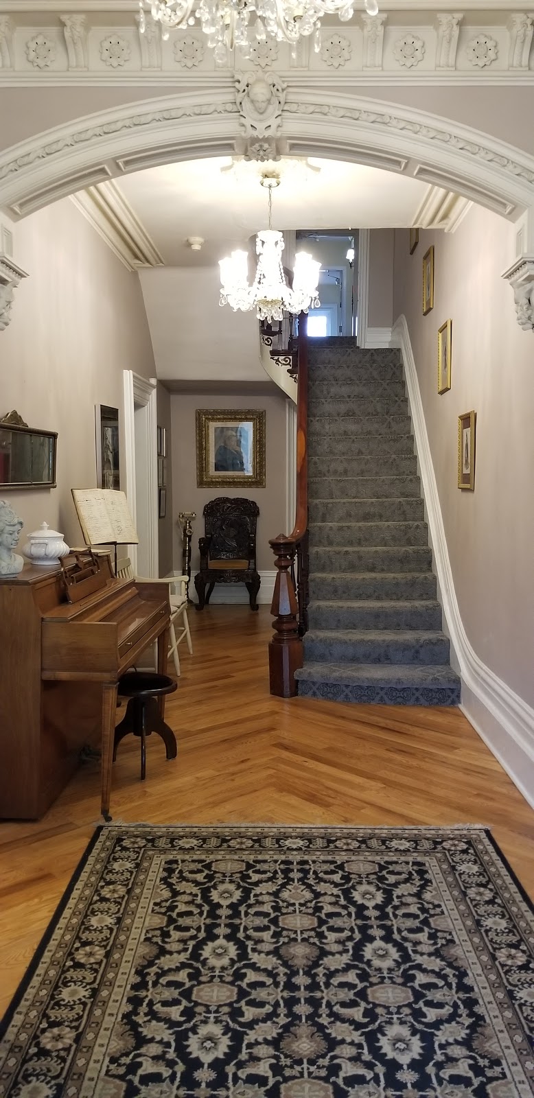 Stone Maiden Inn | 123 Church St, Stratford, ON N5A 2R3, Canada | Phone: (519) 271-7129